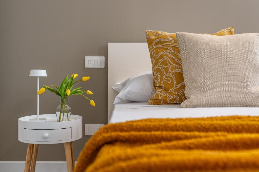 King Suite room - Image 2
