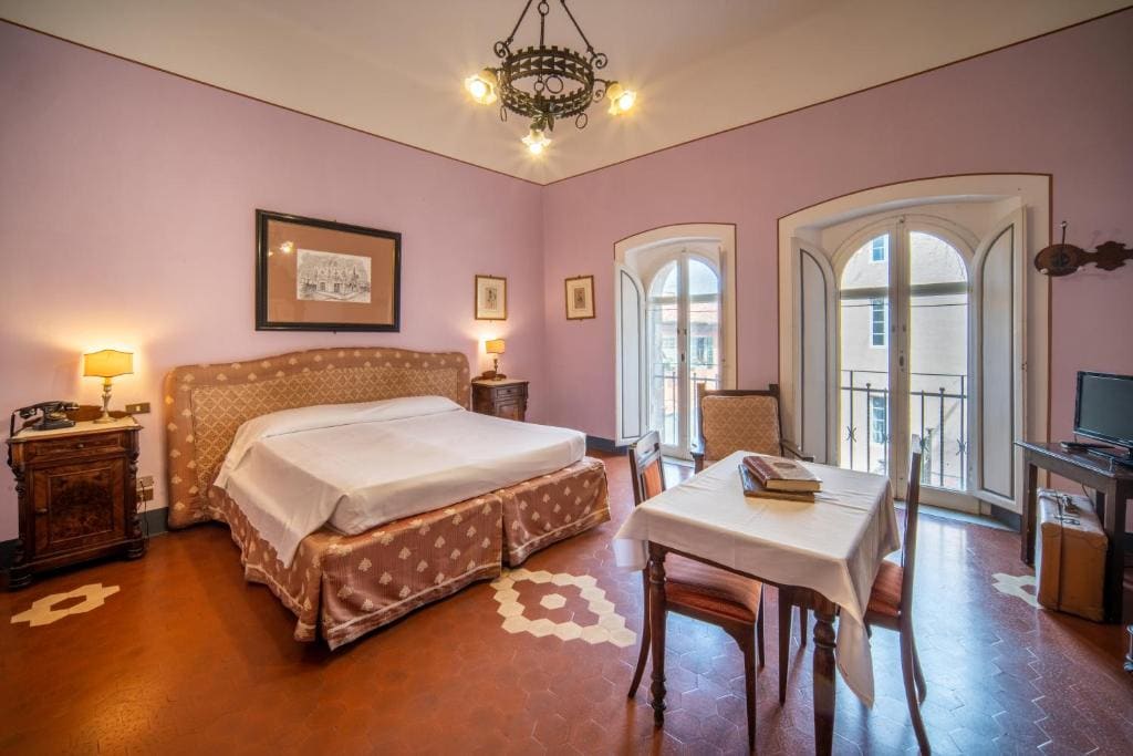 Classic Double or Twin Room room - Image 3