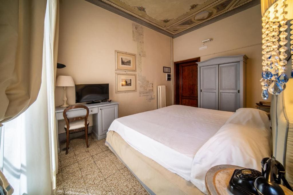 Classic Double or Twin Room room - Image 1