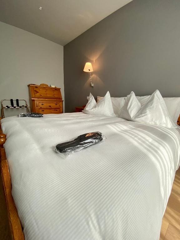 Superior Double Room room - Image 3