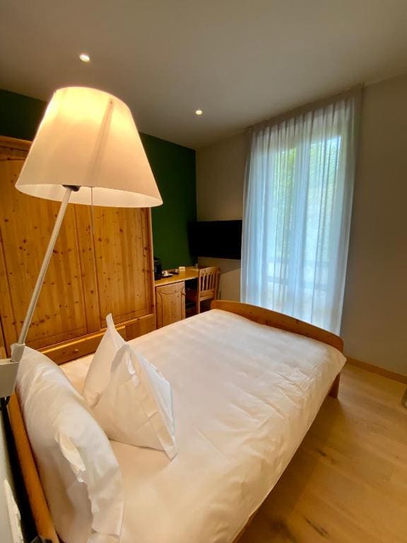 Superior Single Room room - Image 2