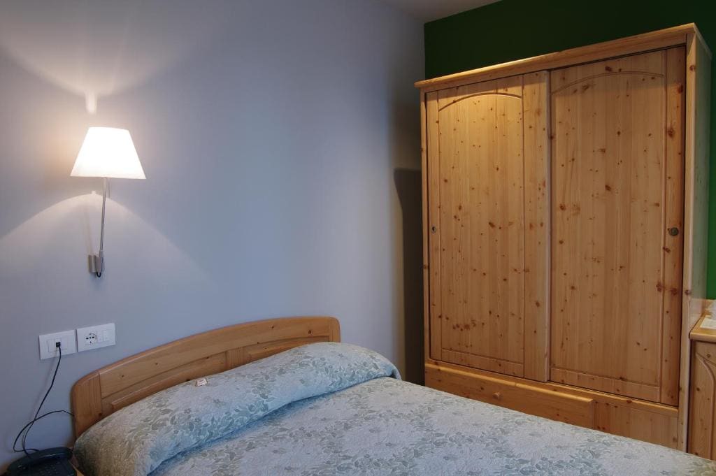 Superior Single Room room - Image 3