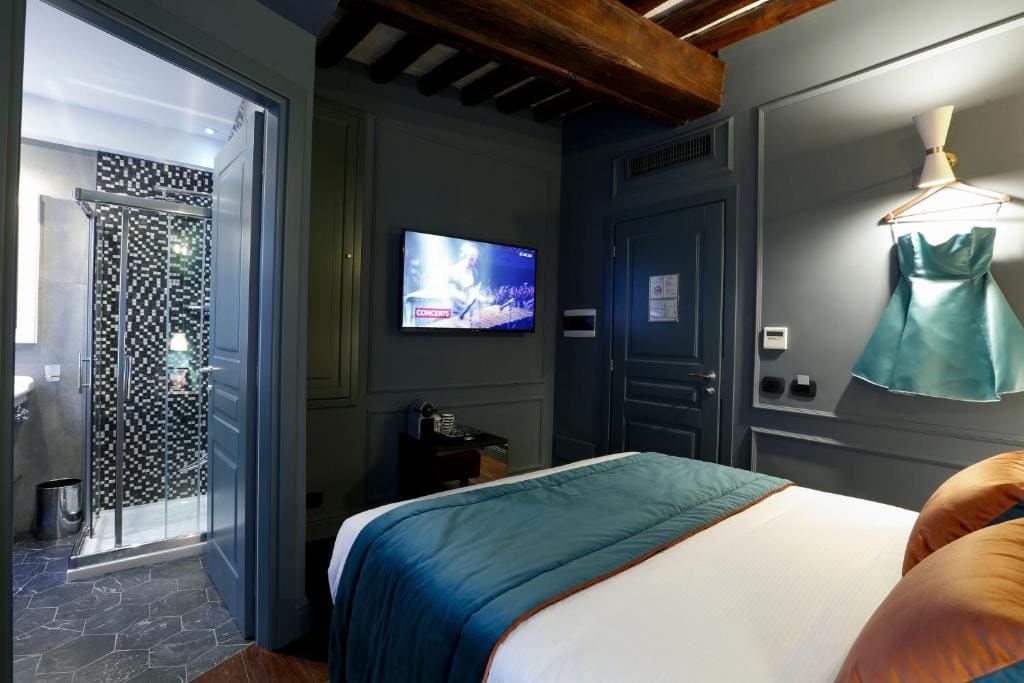 Standard Double Room room - Image 2
