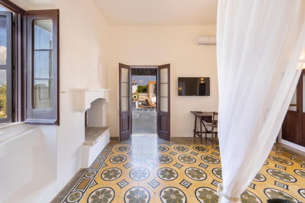 Junior Suite with Terrace room - Image 3