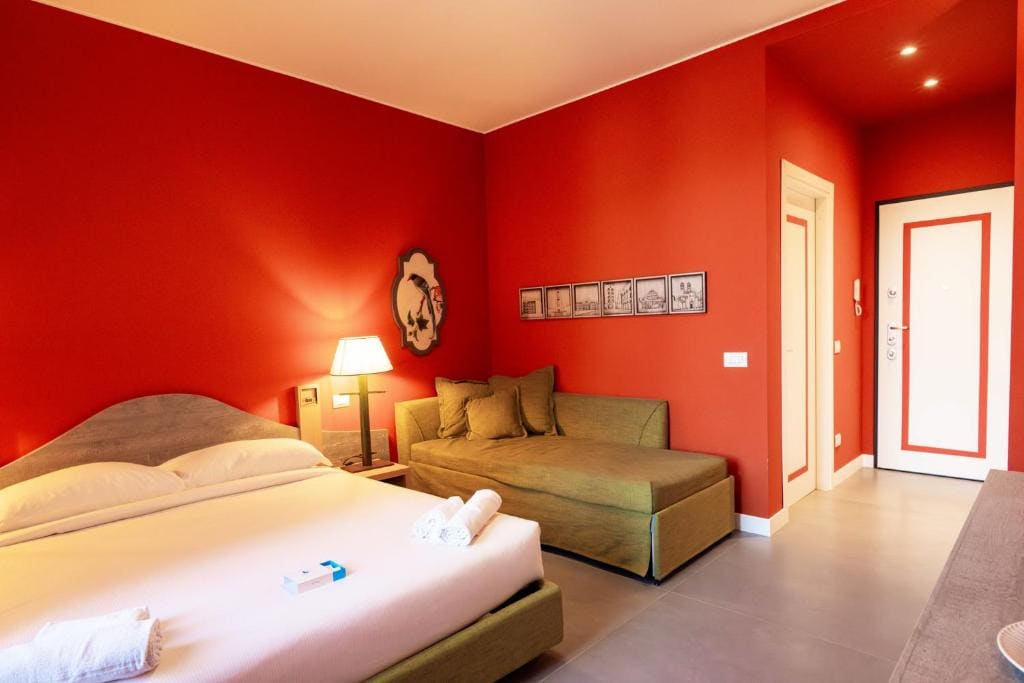 Deluxe Room room - Image 3