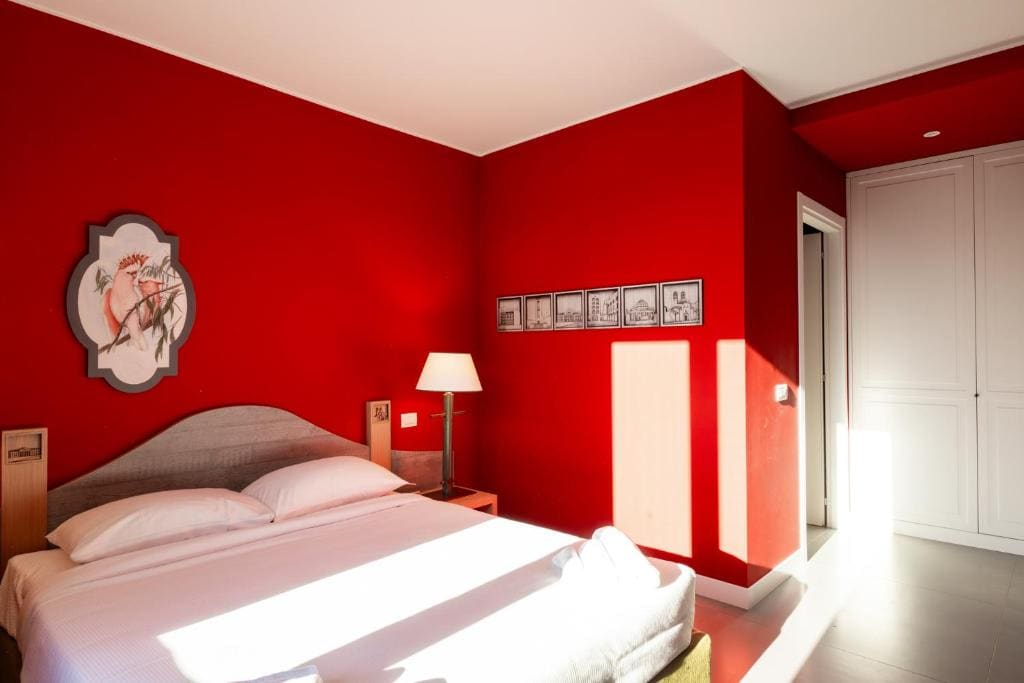 Large Double Room room - Image 3