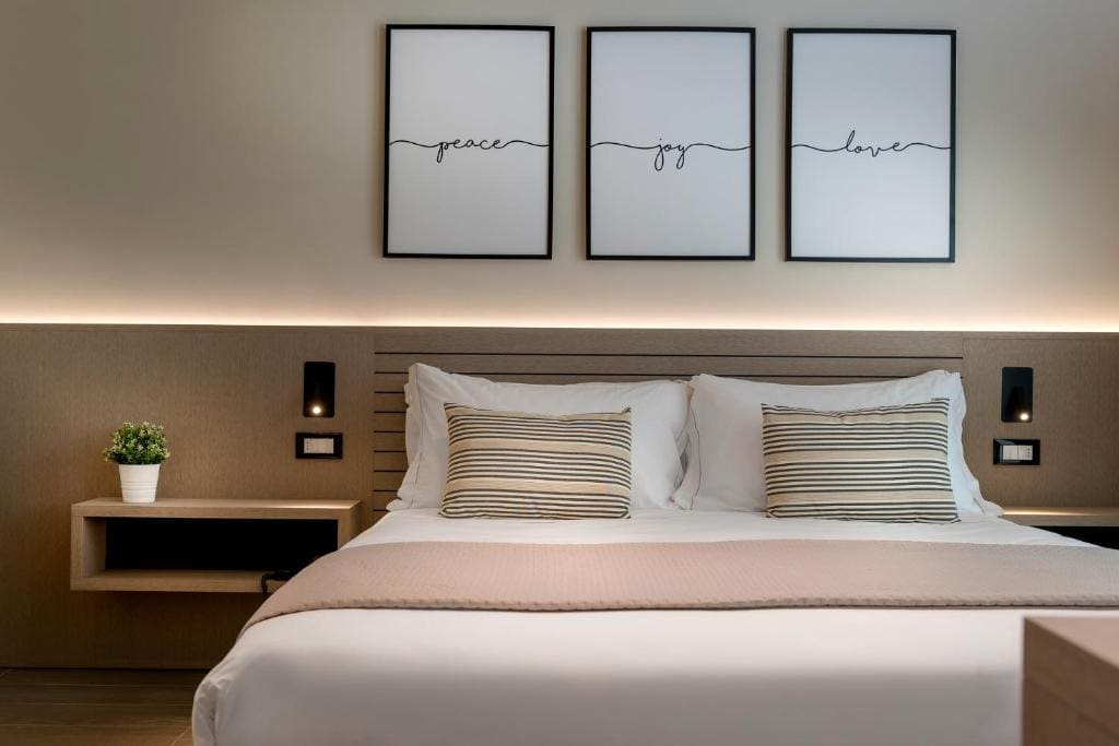 Deluxe Double Room room - Image 2