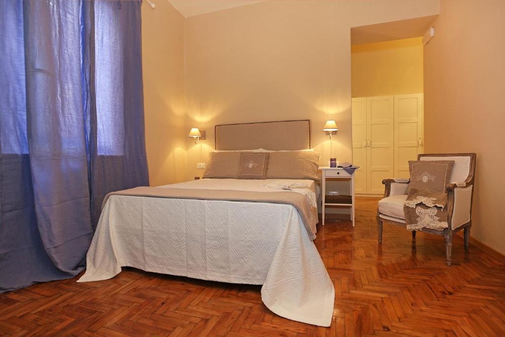 Double Room with Extra Bed room - Image 3
