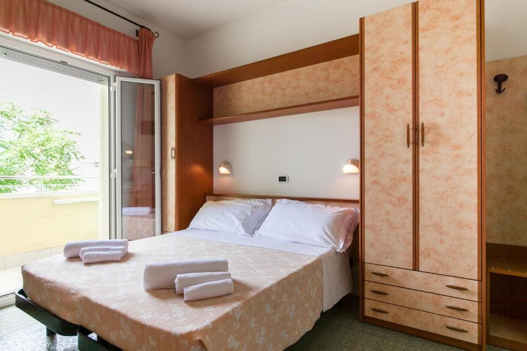 Standard Double Room room - Image 1
