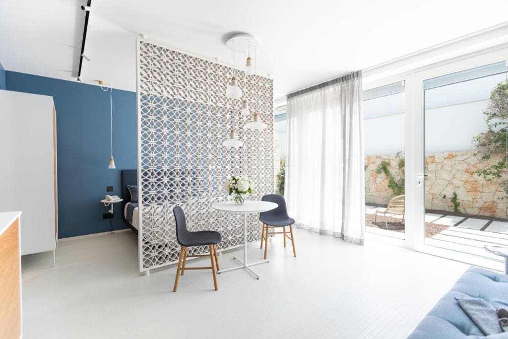 Family Room room - Image 2
