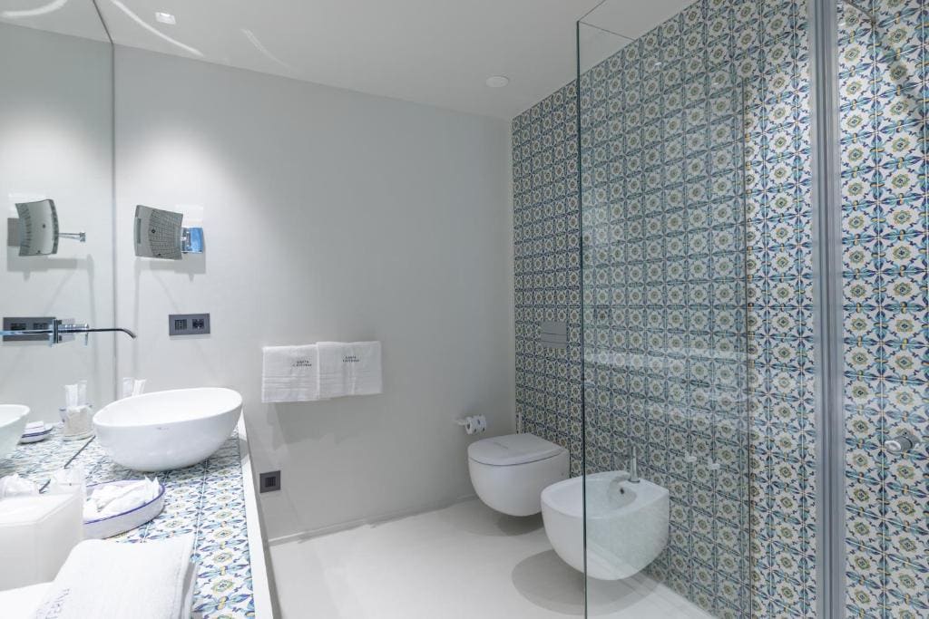 Standard Double Room room - Image 3