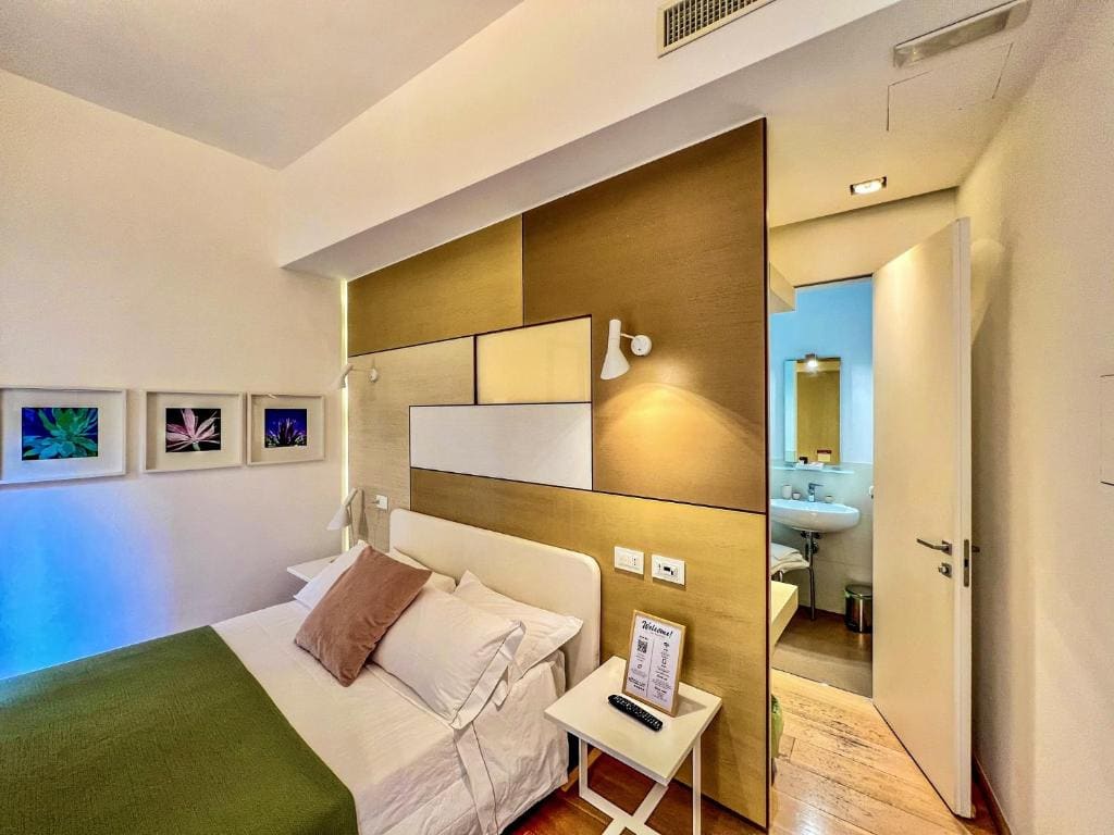 Standard Double Room room - Image 1
