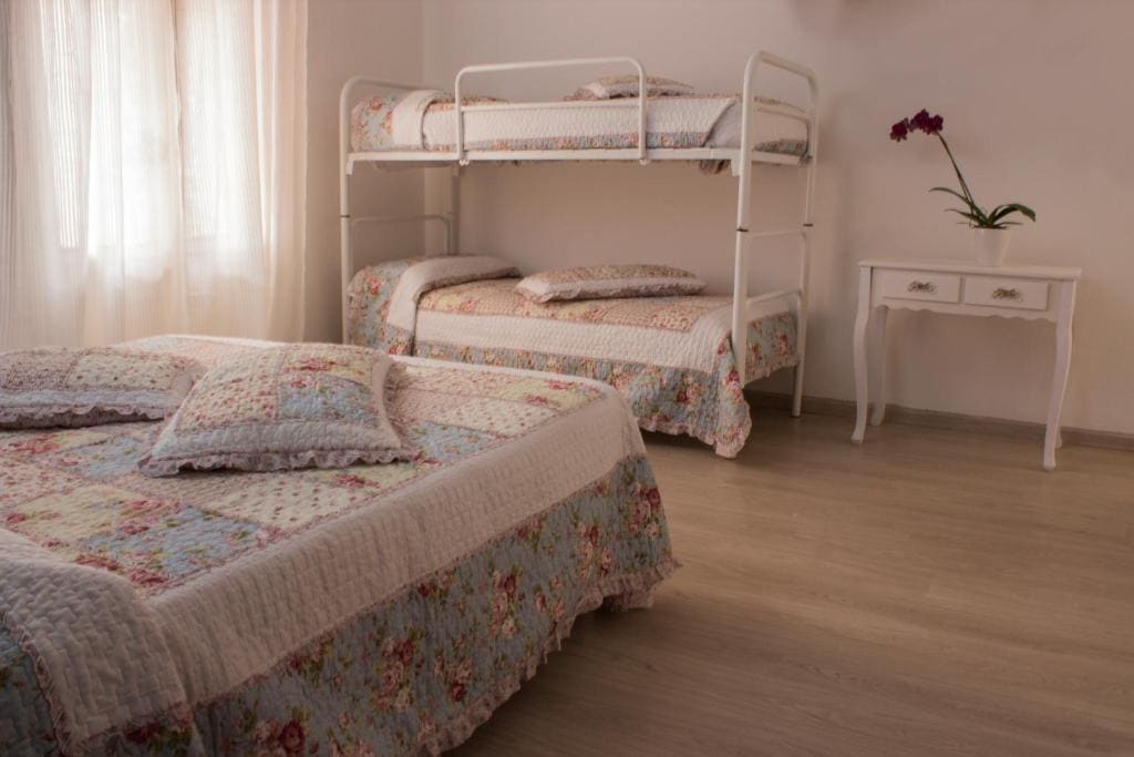 Quadruple Room with Balcony room - Image 1