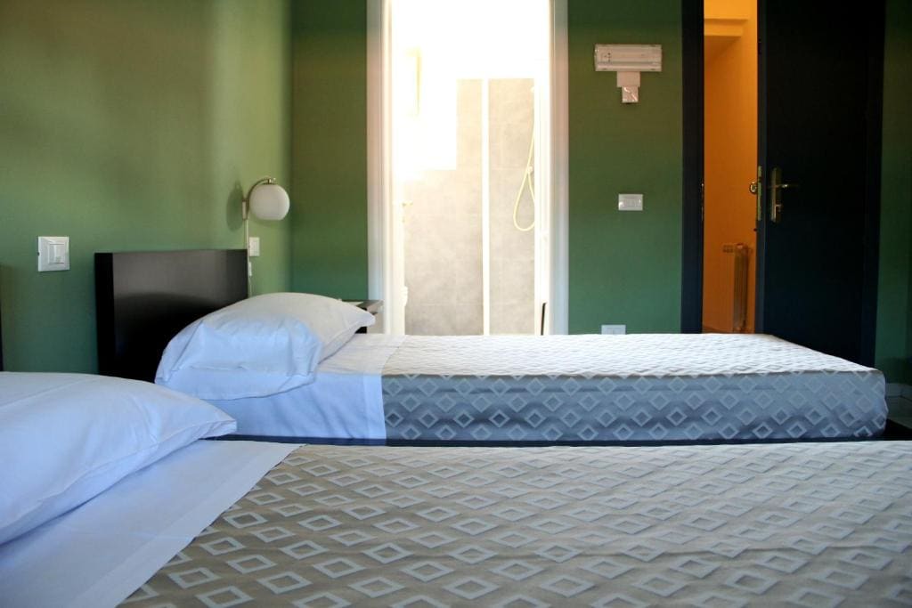 Double or Twin Room room - Image 1