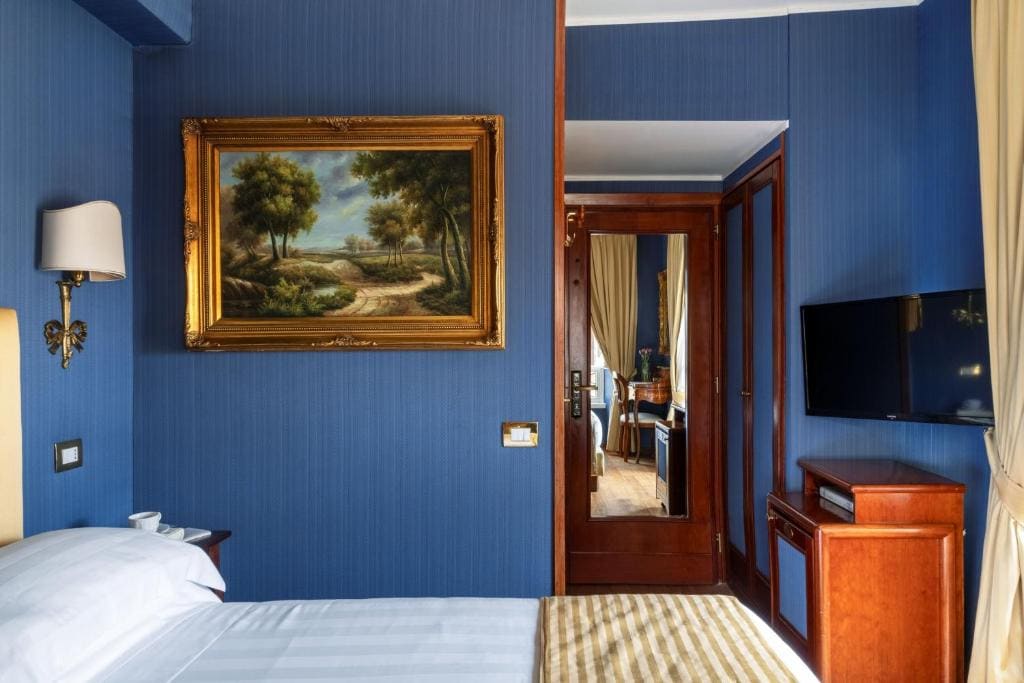 Three-Bedroom Suite room - Image 3