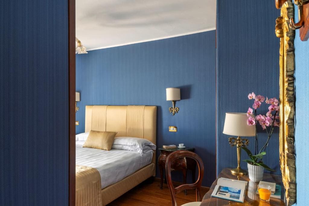 Quadruple Room room - Image 1