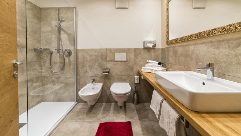 Junior Suite with Balcony room - Image 1