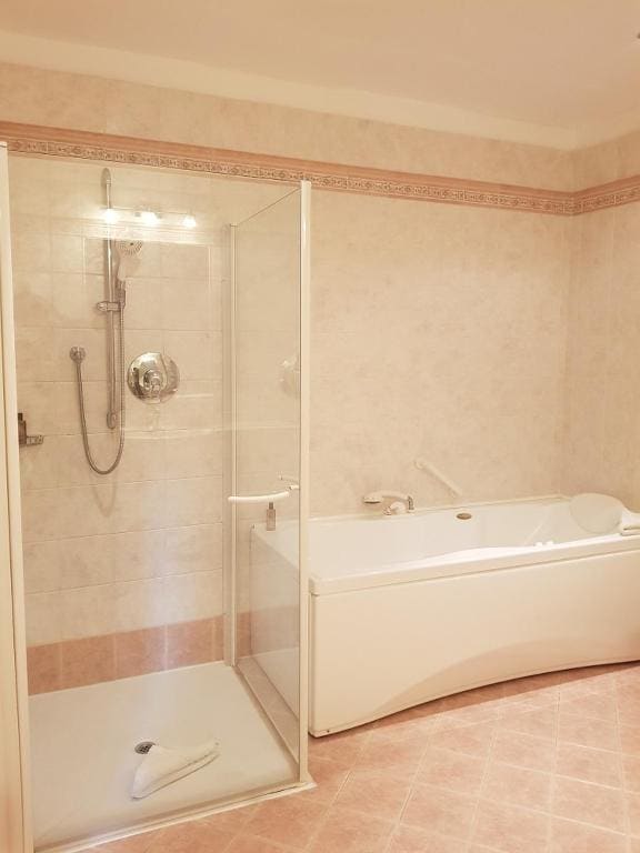 Suite with Balcony room - Image 3