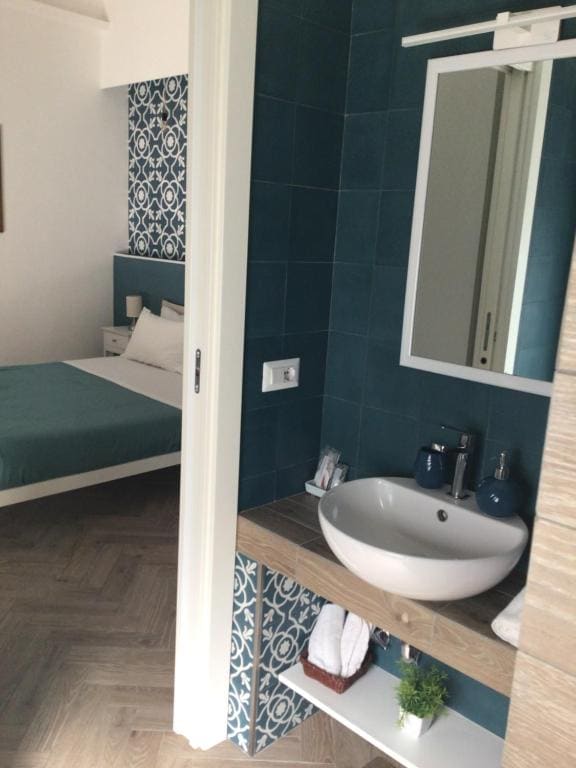 Deluxe Room room - Image 1
