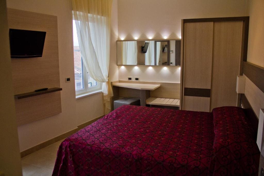 Double or Twin Room room - Image 1