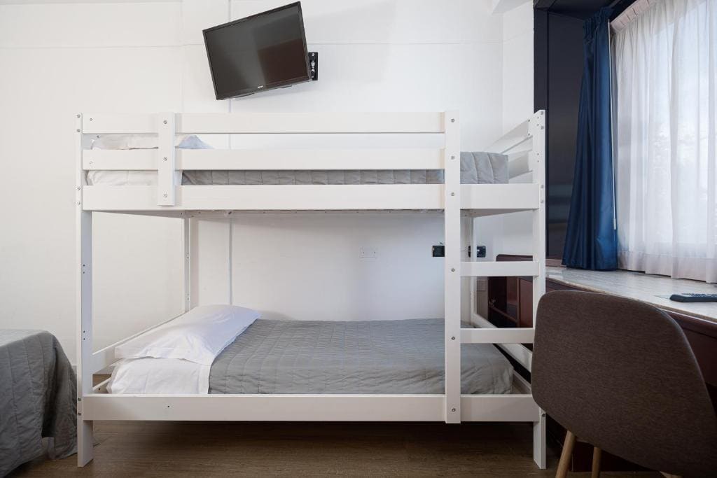 Quadruple Room room - Image 1