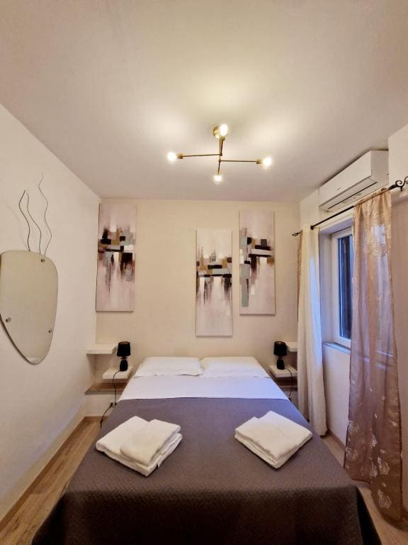 Economy Double Room room - Image 2