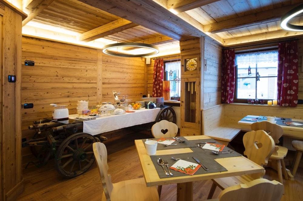Small Double Room room - Image 2