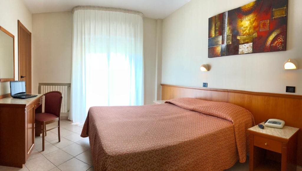 Double or Twin Room room - Image 2