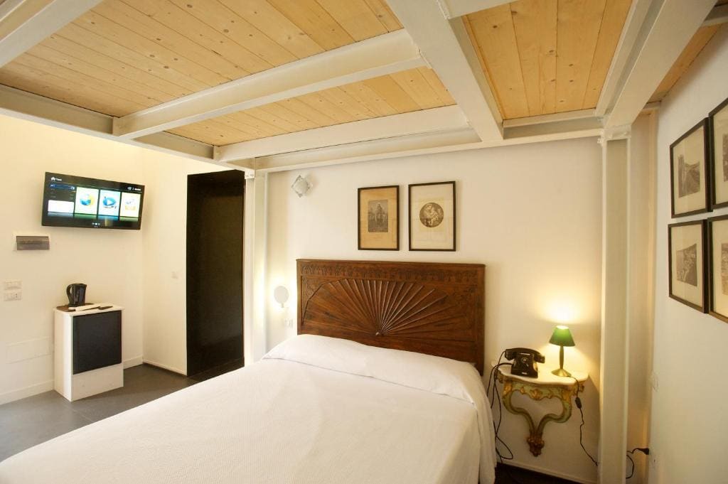 Comfort Quadruple Room room - Image 1