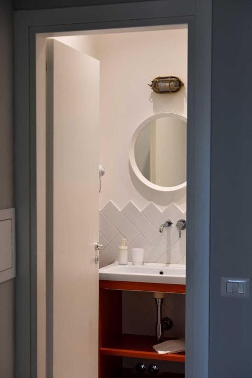 Large Double Room room - Image 2