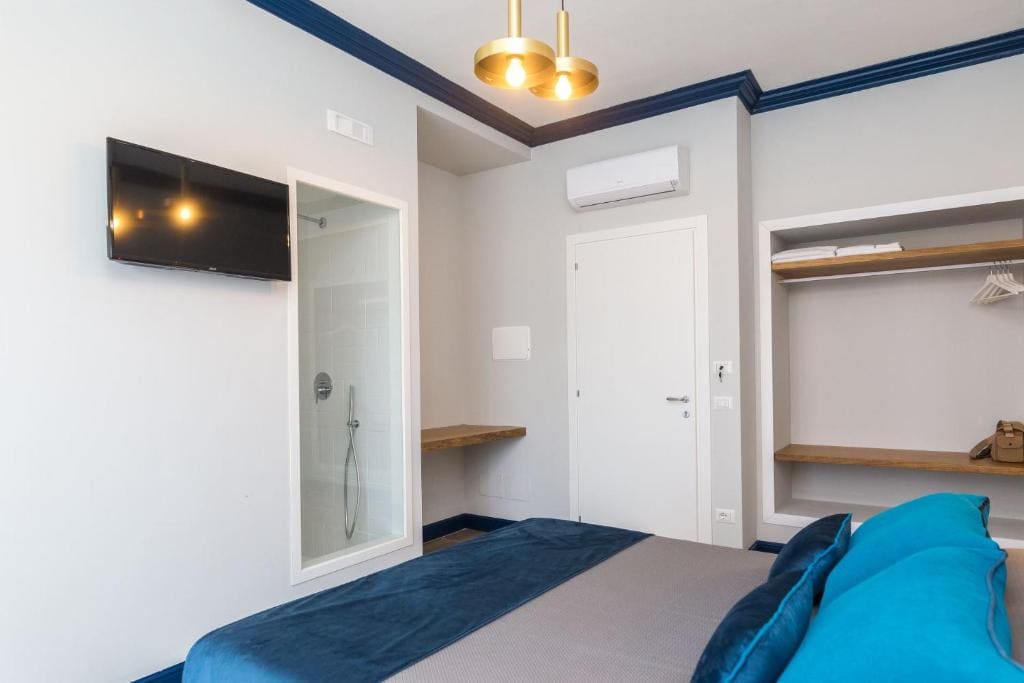 Standard Double Room room - Image 3