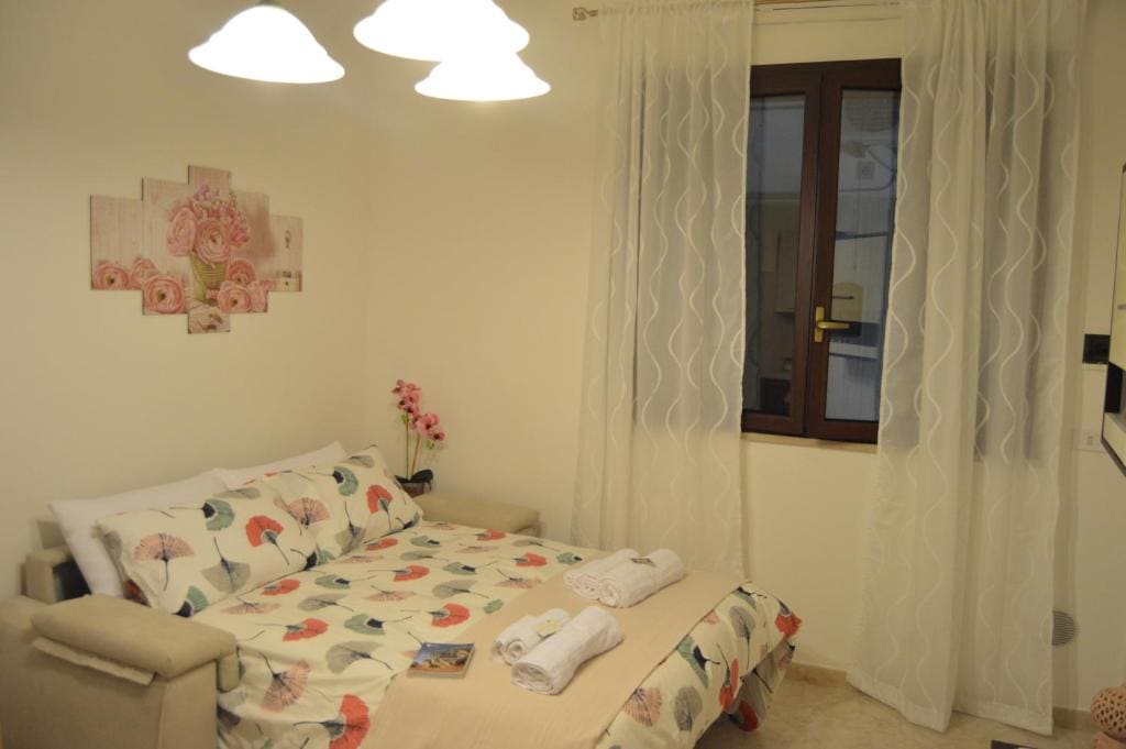 Quadruple Room with Private Bathroom room - Image 3