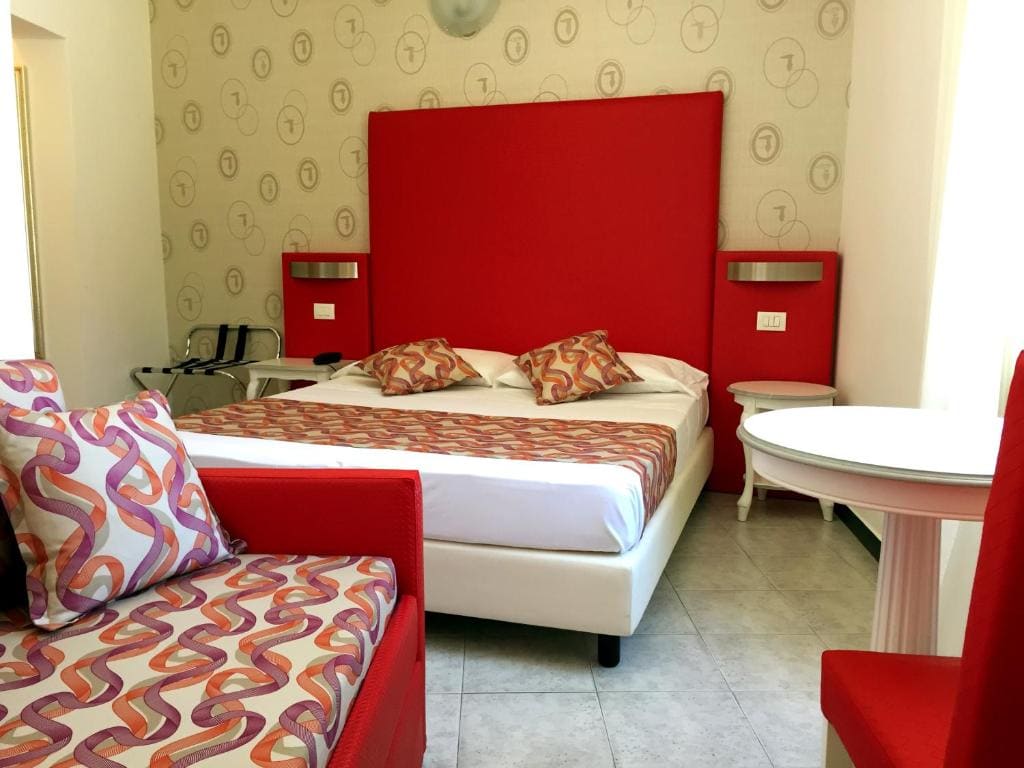 Double or Twin Room room - Image 2