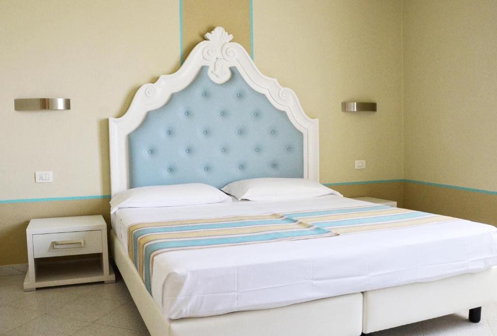 Superior Double room - Image 2