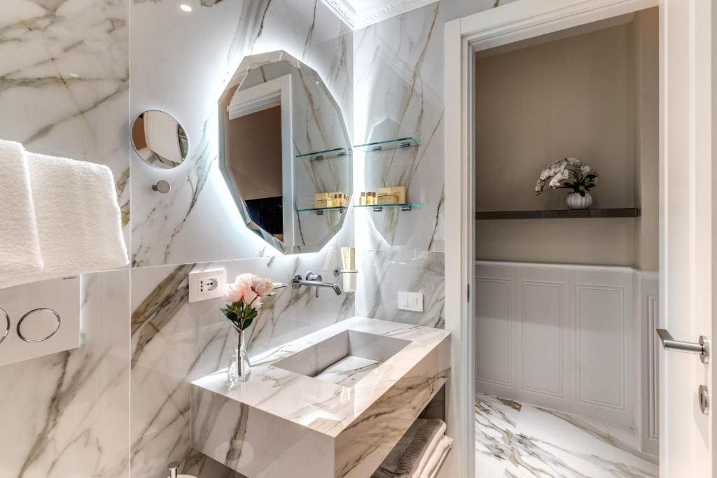 Deluxe Family Suite room - Image 2