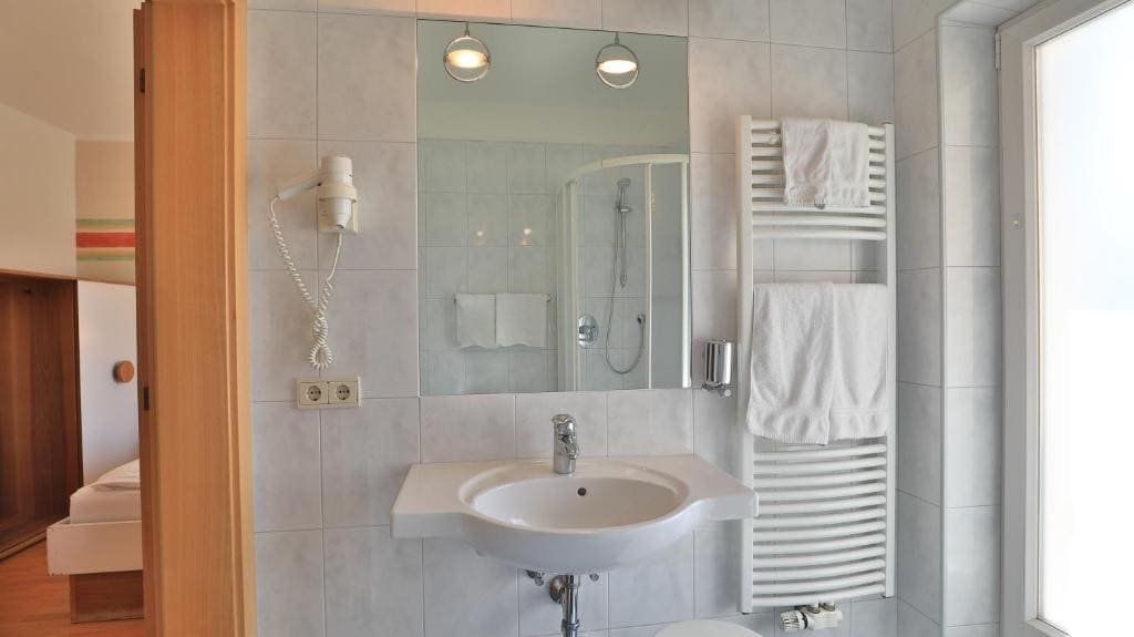 Twin Room room - Image 2