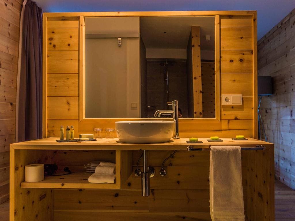 Deluxe Double Room room - Image 3