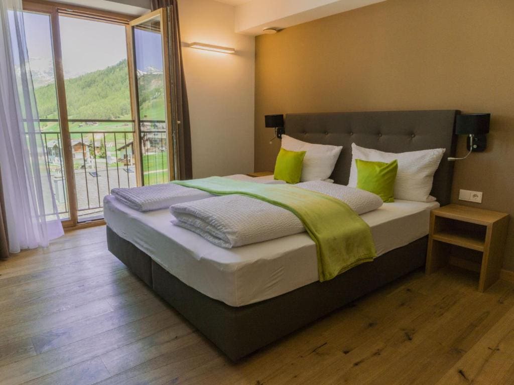 Quadruple Room room - Image 2