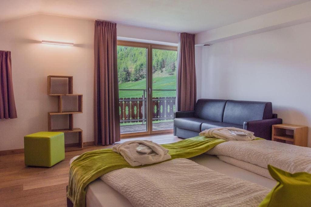 Superior Suite room - Image 2