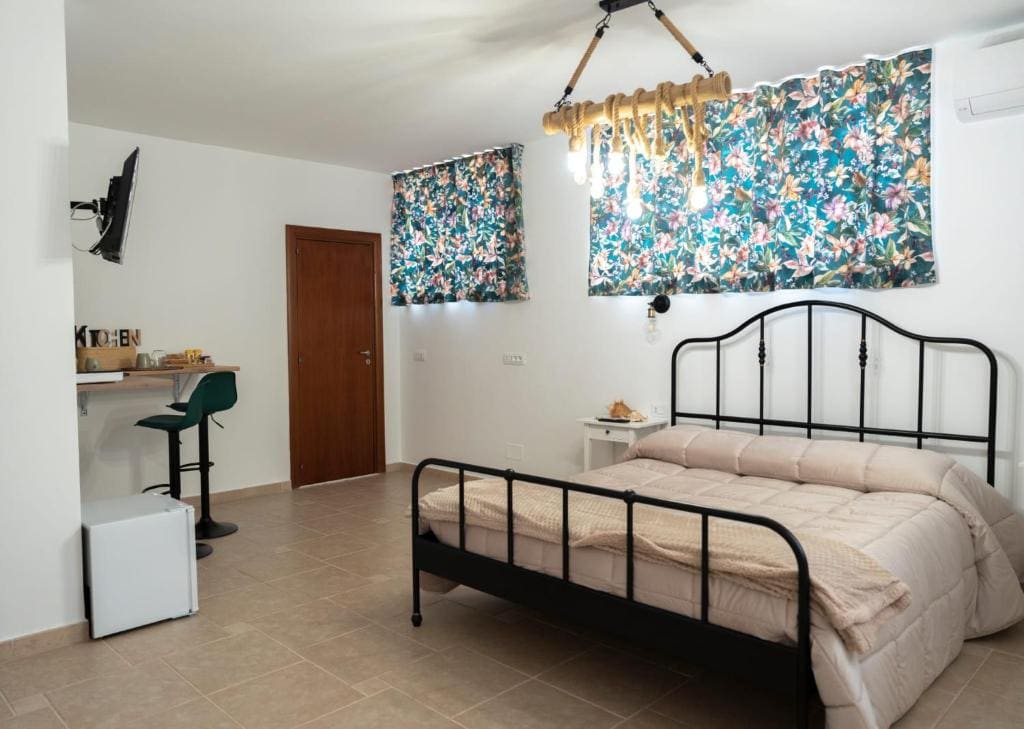 Triple Room with Bathroom room - Image 3