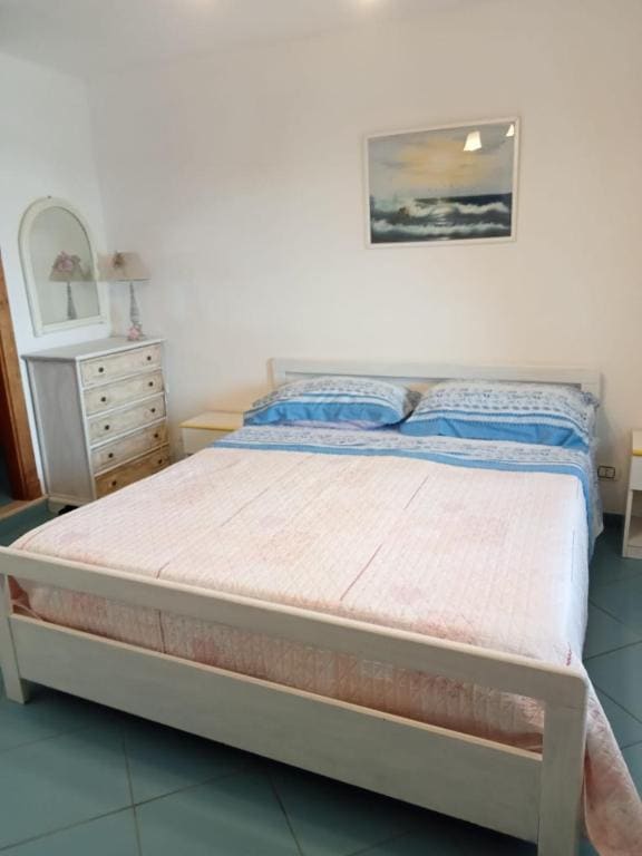 Double Room with Sea View room - Image 3