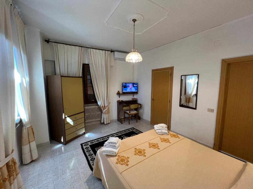 Double or Twin Room with Private Bathroom room - Image 2