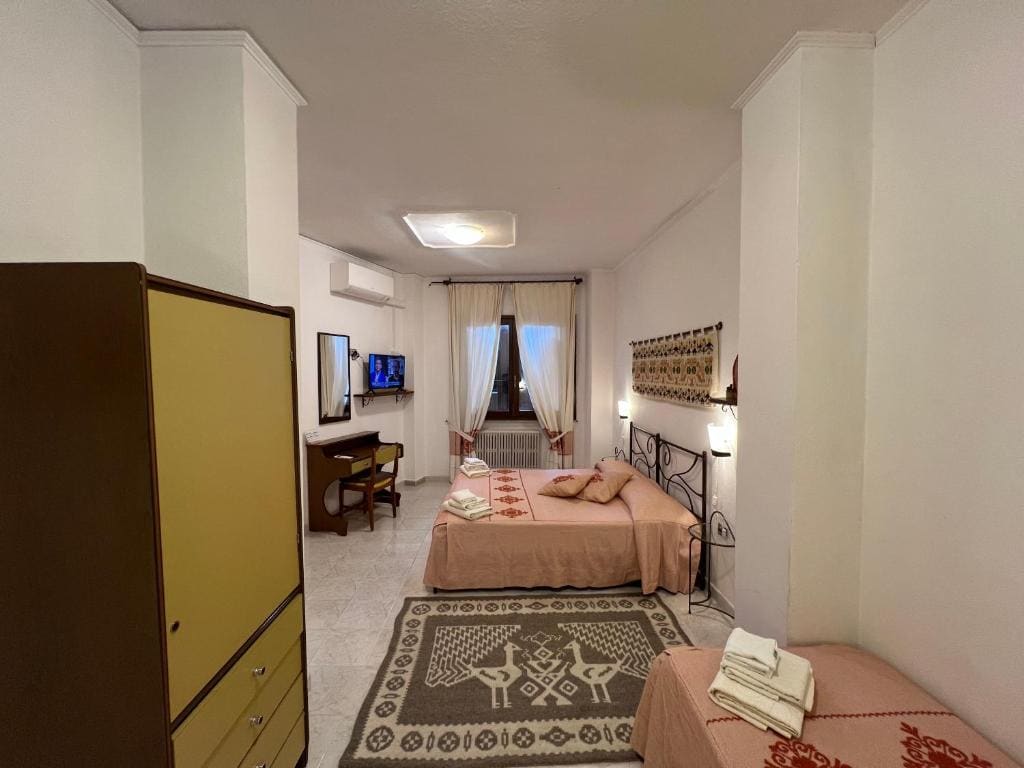 Double or Twin Room with Private Bathroom room - Image 3