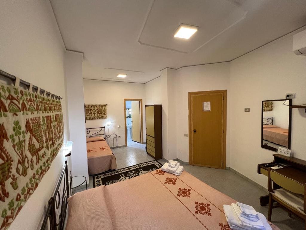 Triple Room room - Image 2