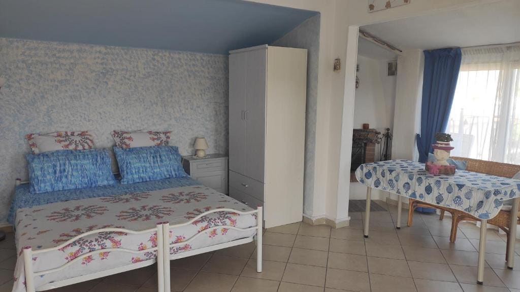 Double Room with Terrace room - Image 2