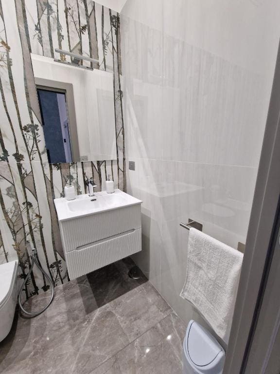Deluxe Room room - Image 2