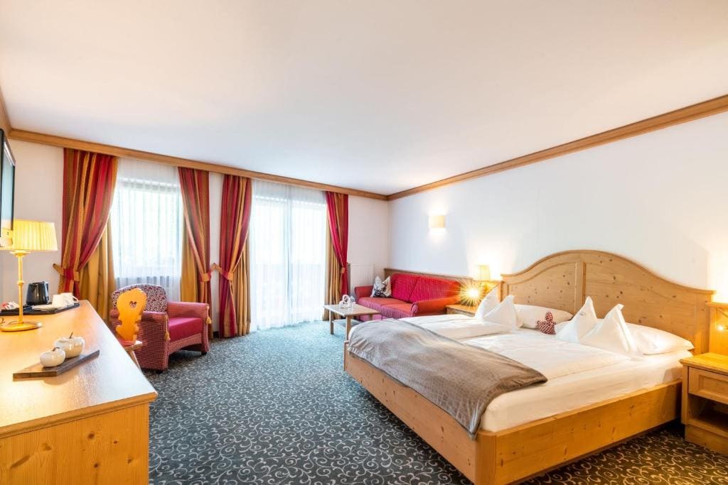 Comfort Double or Twin Room room - Image 3