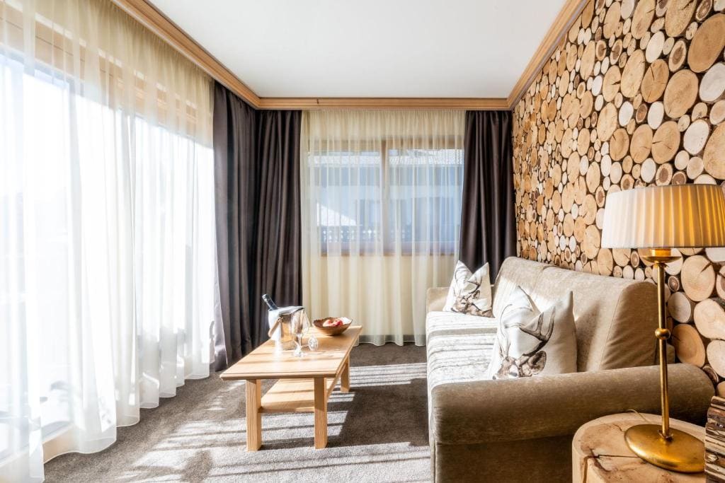 Suite with Private Sauna room - Image 1