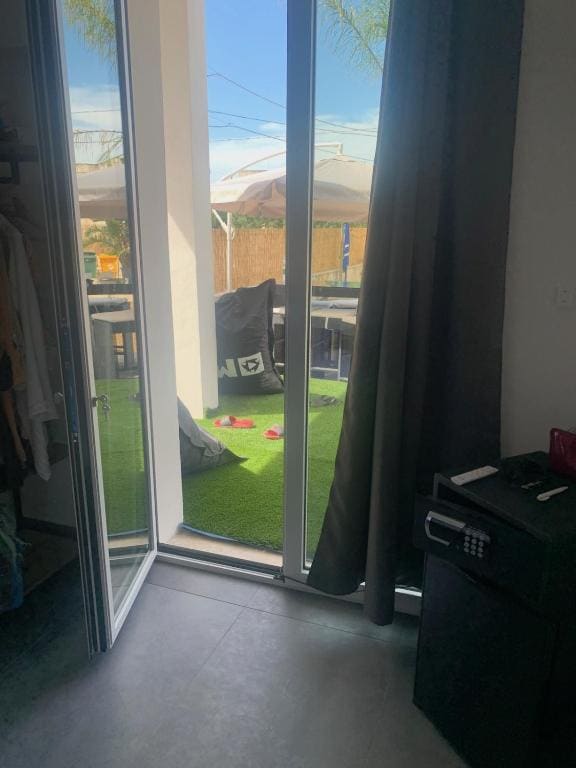 Double Room with Private Bathroom room - Image 1
