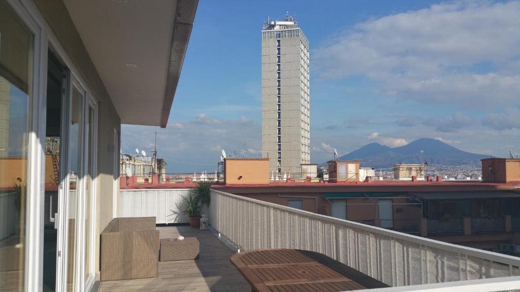 Two-Bedroom Apartment with Terrace and Sea View room - Image 2